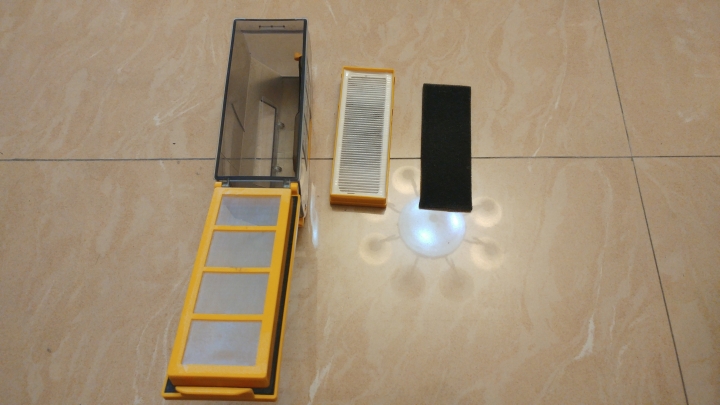 科沃斯朵朵擦拖吸塵掃地機器人家用自動充電智能分享品B3開箱簡測