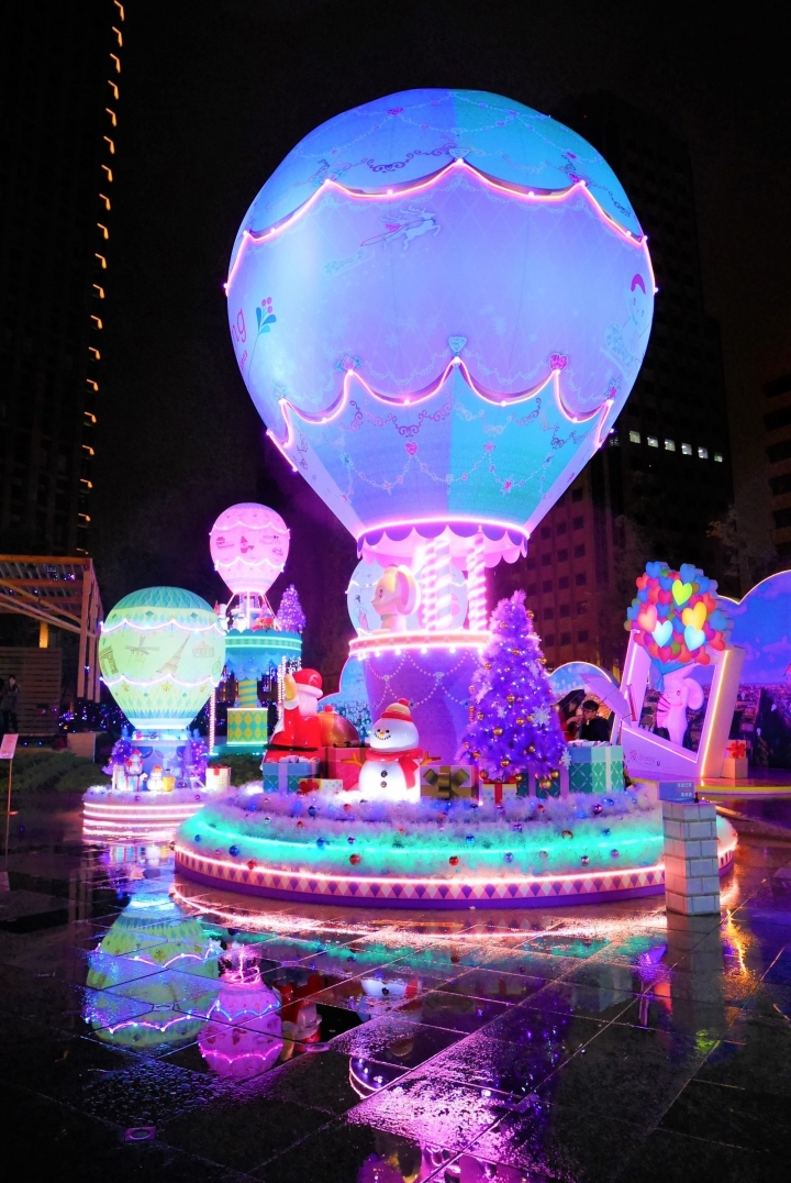 【台北信義區 | 活動】雨夜中的浪漫耶誕廣場★阪急百貨愛。Sharing聖誕活動