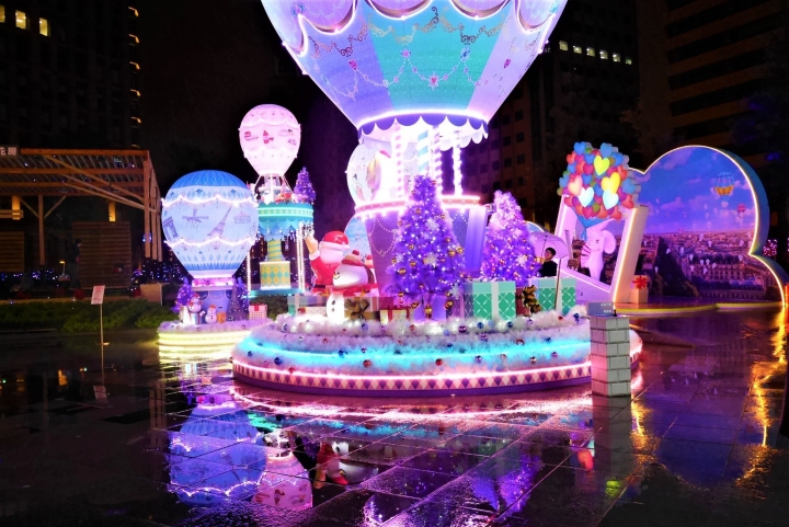 【台北信義區 | 活動】雨夜中的浪漫耶誕廣場★阪急百貨愛。Sharing聖誕活動