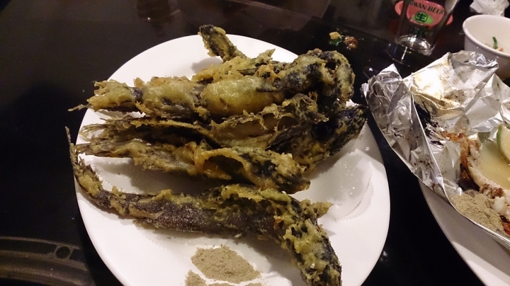 【美食。食記】台北 中山 海馬香酥 內行門路 小張龜山島 海鮮 在地 熱炒 啤酒 蝦