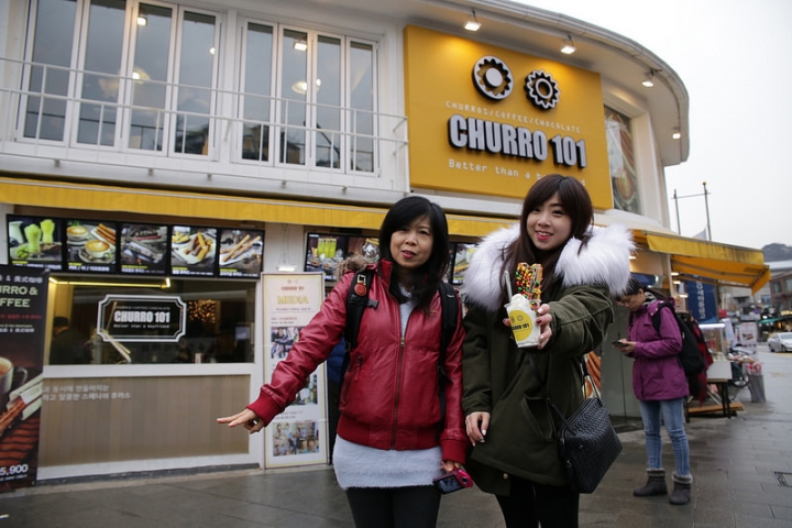 【玩 韓國】首爾 三清洞必吃CHURRO101外酥內Q吉拿棒。就連蔡依林也愛不釋手~