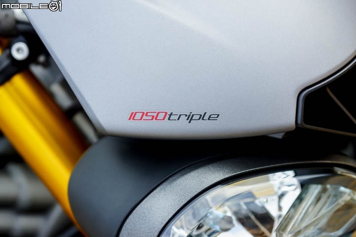 配備滿載暴力街跑 Triumph Speed Triple 1050R