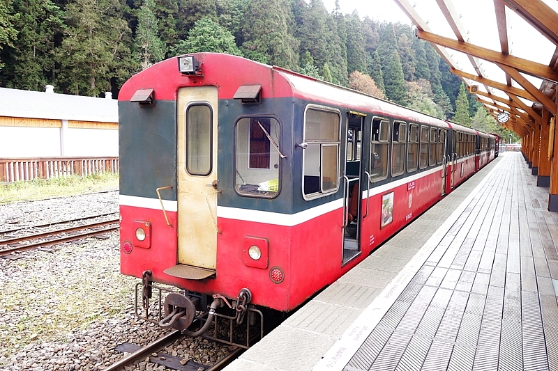 20161201~1215 阿里山、墾丁、綠島、武嶺放空之旅 (一)日月潭、阿里山、嘉義行程