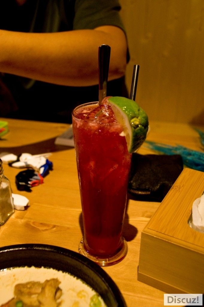 (鹽埕區)(嚐鮮)攝飲動漫主題餐廳