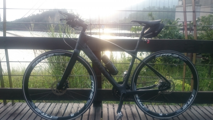 GIANT FastRoad Comax 1開箱