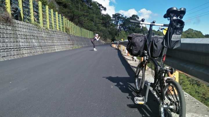 我的2速BROMPTON一點也不簡單之大雪山首航