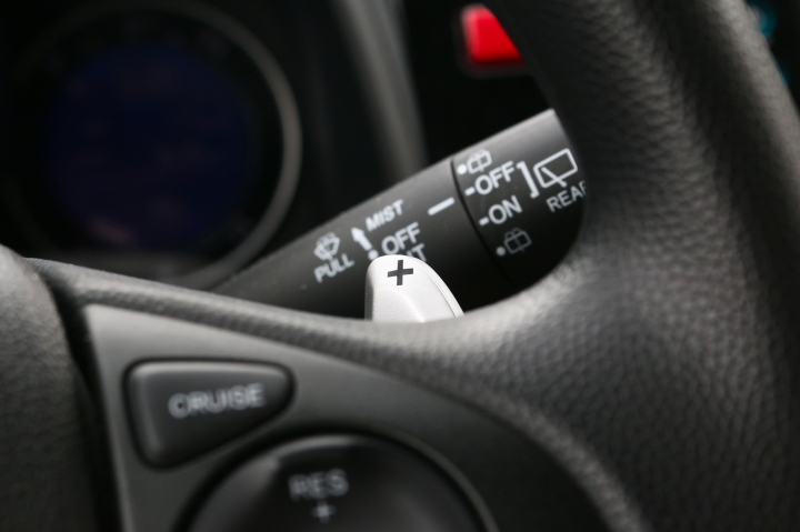 讓女友安全上路,Honda Fit S代開箱