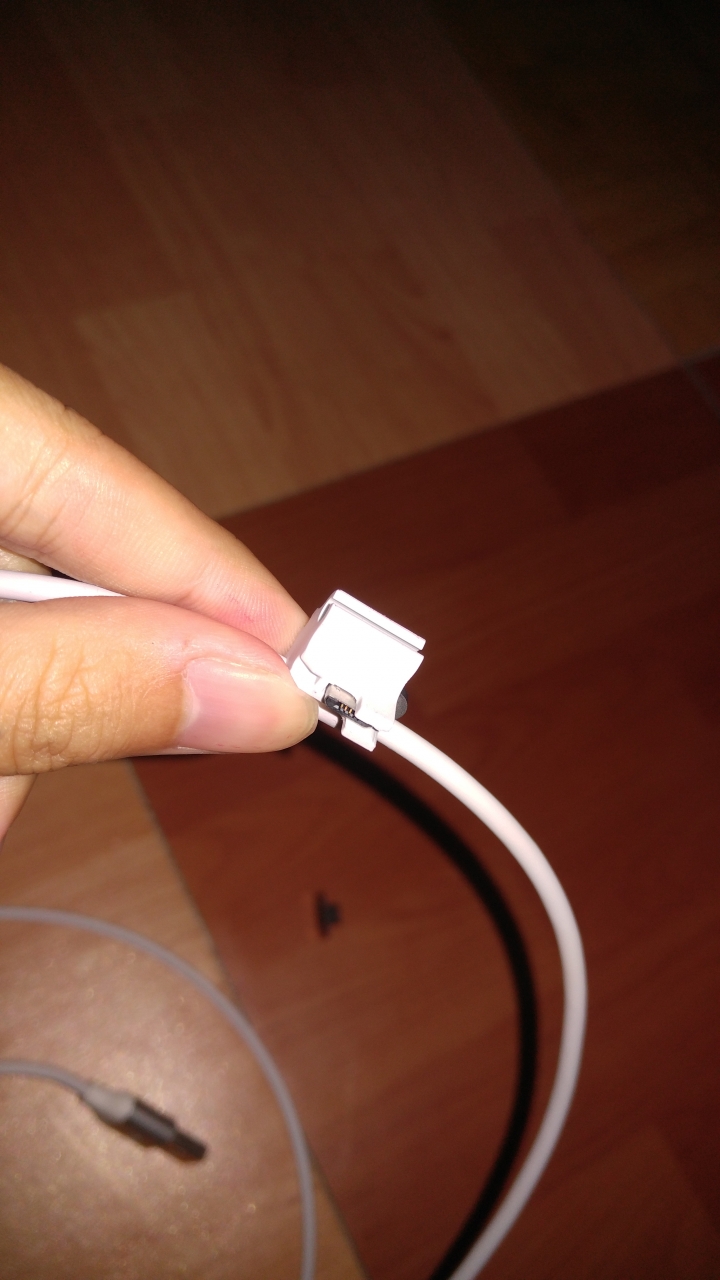 歐肯得OKDr. Magneto 磁吸充電線 開箱