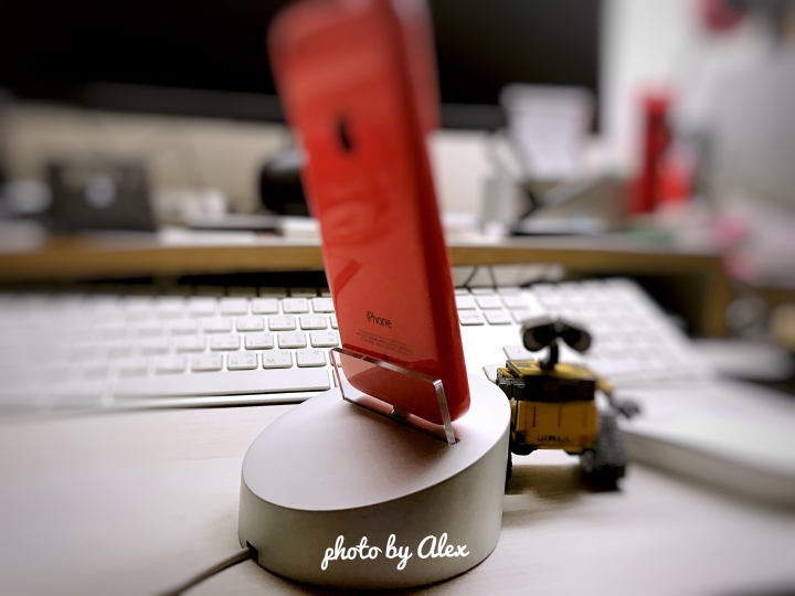 鋁合金 IPHONE AND IPAD DOCK Lightning 座充