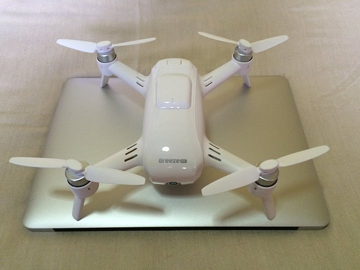 Yuneec Breeze 4K 簡單開箱 及 返廠維修