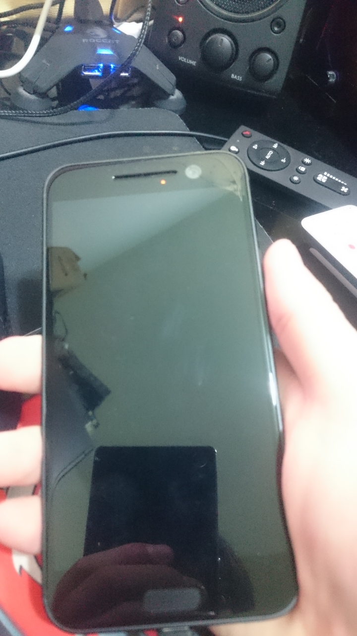 HTC 10 簡單開箱 評測(圖多慎入)