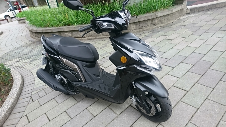 分享:KYMCO Racing S 黑色款