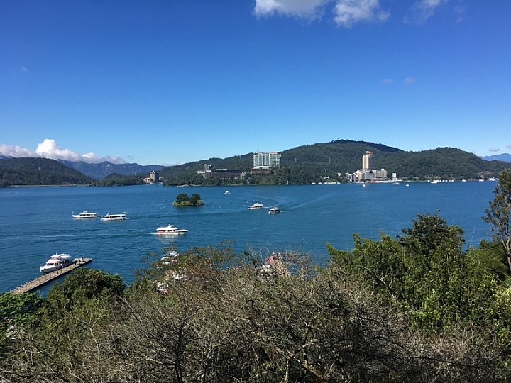 20161201~1215 阿里山、墾丁、綠島、武嶺放空之旅 (一)日月潭、阿里山、嘉義行程