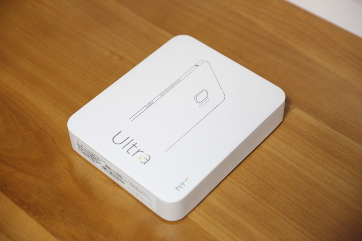 HTC U Ultra 寶石藍開箱 質感非凡!!