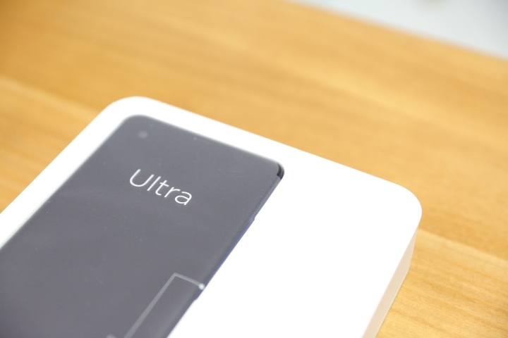 HTC U Ultra 寶石藍開箱 質感非凡!!