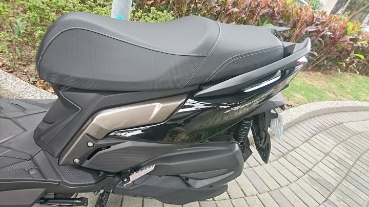 分享:KYMCO Racing S 黑色款