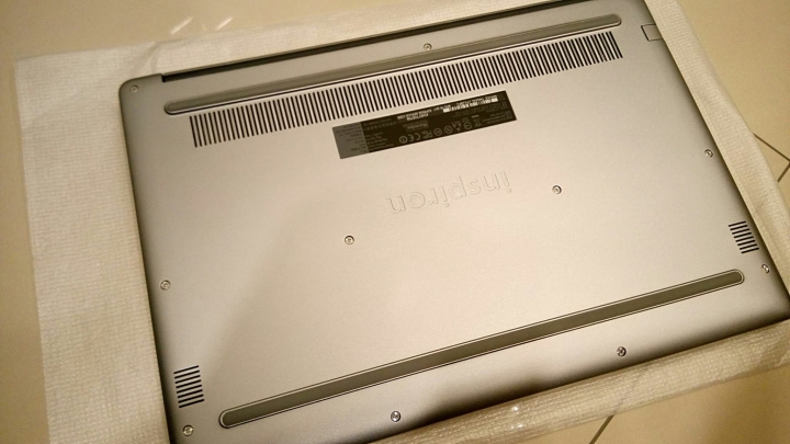 【開箱】DELL inspiron 15 7560 草民版不專業+自hight 開箱 (圖多文少)