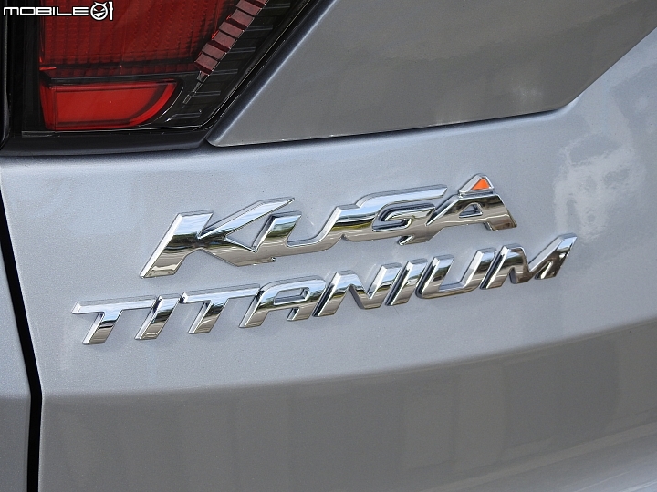 KUGA 6T (神奇的賞車奇幻旅程) 銀色6T外觀寫真集 Android Auto 連接照片