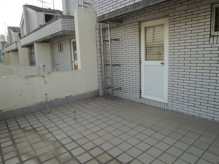 關於太陽能屋頂遮陽板,在台南市