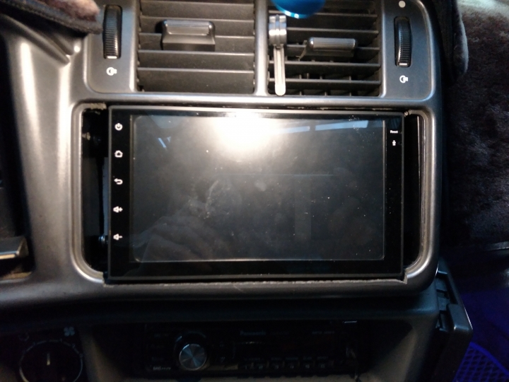 『分享』1992 Ford sierra 7吋安卓車機
