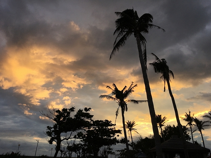 20161201~1215 阿里山、墾丁、綠島、武嶺放空之旅 (三) 高雄、墾丁、台東