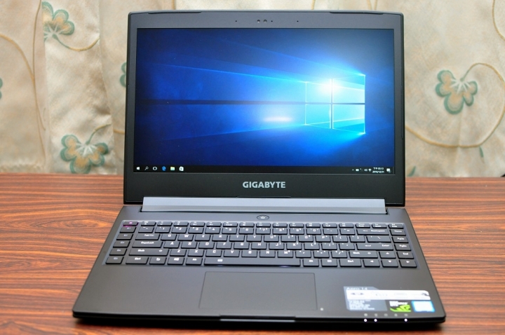 GIGABYTE Aero14 V7,搭載Kaby Lake CPU測試首發