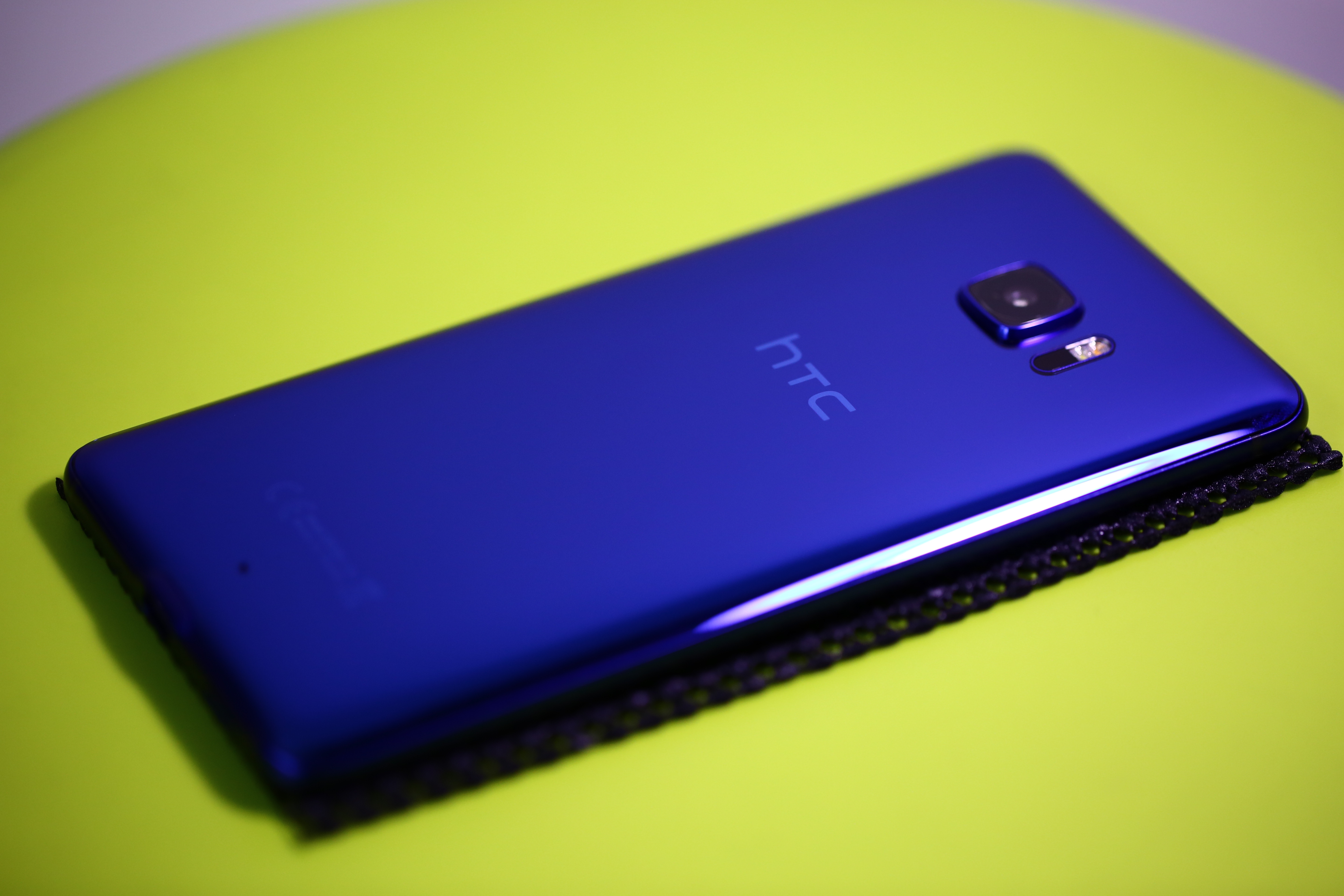 HTC U Ultra開箱及簡單評測(多圖)1/25更新