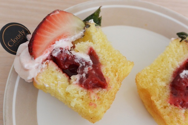 【中友百貨】女孩們的夢幻甜點—克勞蒂杯子蛋糕