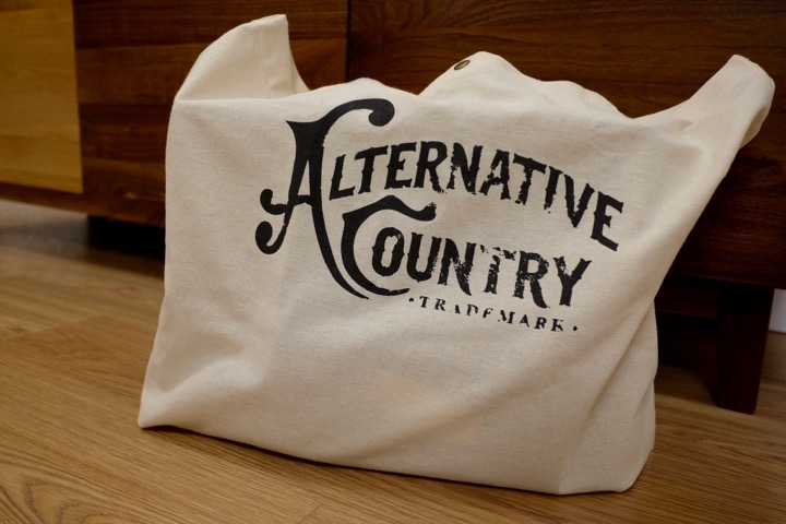 「開箱」Alternative Country - Logger Lace To Toe boot
