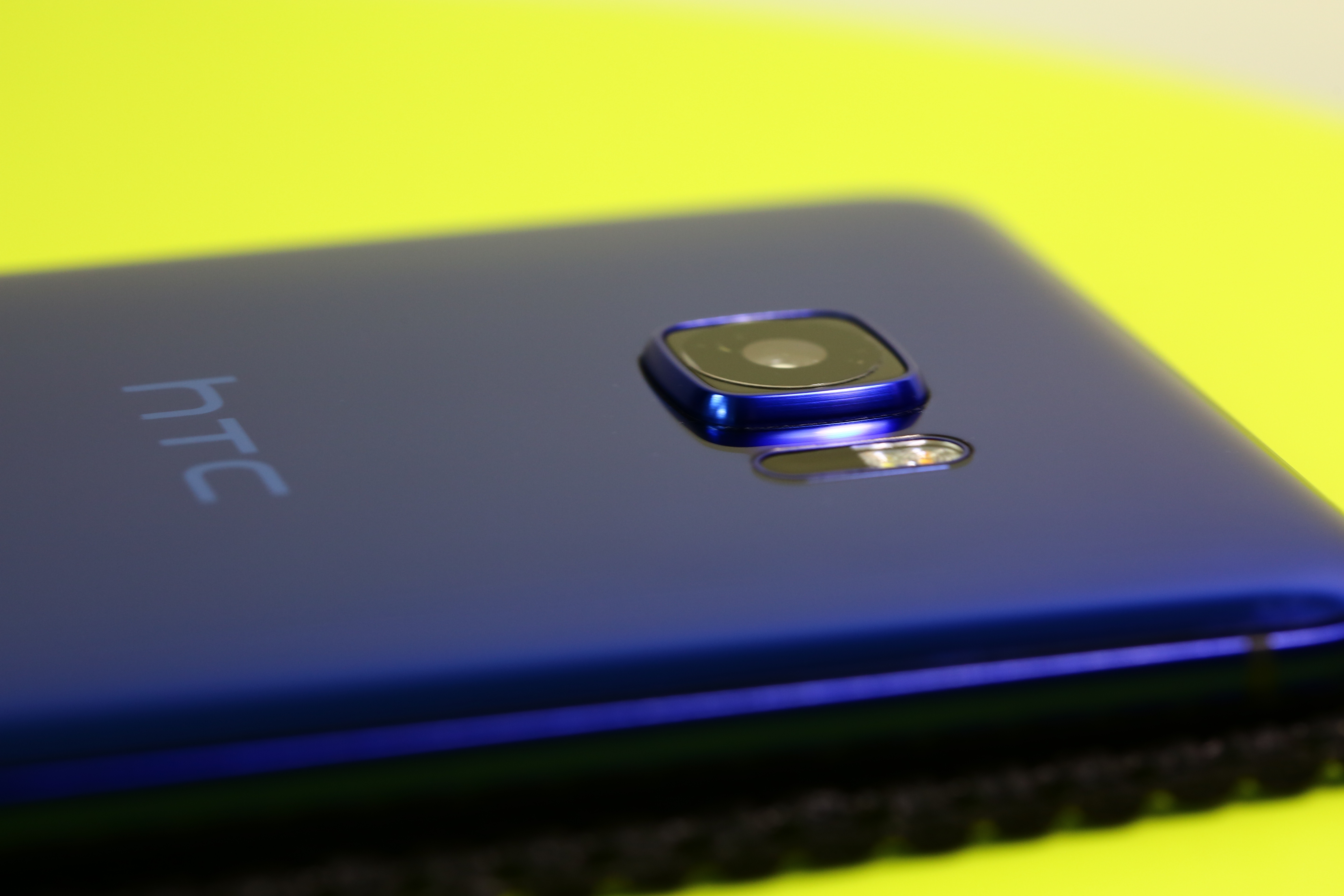 HTC U Ultra開箱及簡單評測(多圖)1/25更新