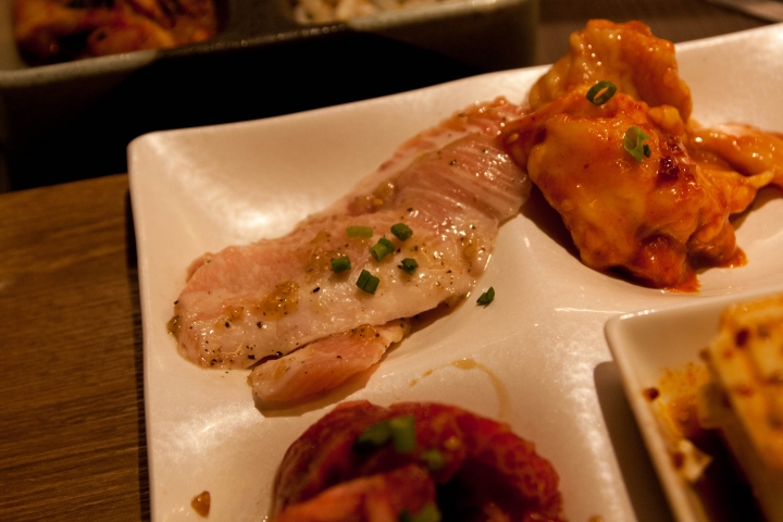【美食。食記】東京 池袋 份量輕巧 肉質不俗 清江苑 燒肉 商業午餐 划算 和牛 牛肉 豬肉