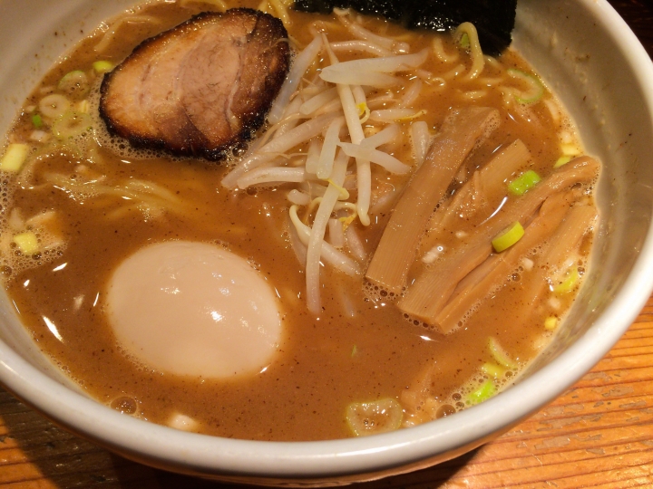 【美食。食記】東京 池袋 大碗管飽 親切如家 我家 拉麵 沾麵 女性 推薦 歡迎女生來我家吃麵