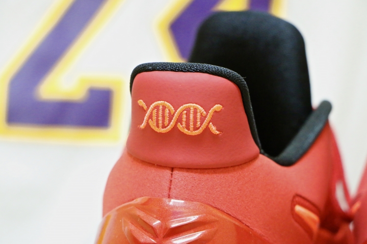Nike Kobe A.D 開箱&實著鞋評