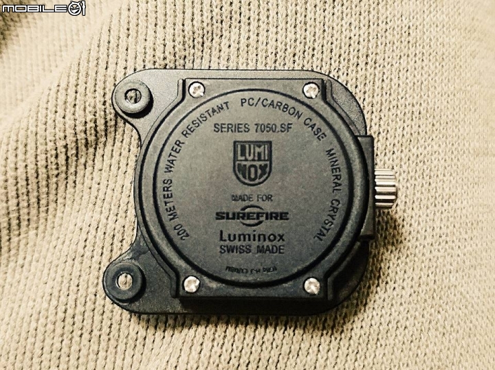 SureFire 2211 Luminox 錶身與燈分解