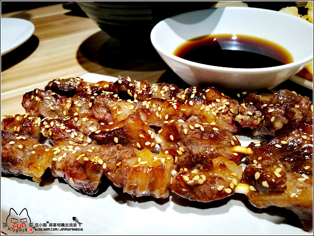 【新竹】魚町丼飯(東大店),CP高平價消費料多食材鮮美又好吃,值得再訪的口袋名單,平日用餐小雀幸天婦羅第二份只要,不點實在對不起自己,錯過你就藍瘦香菇了