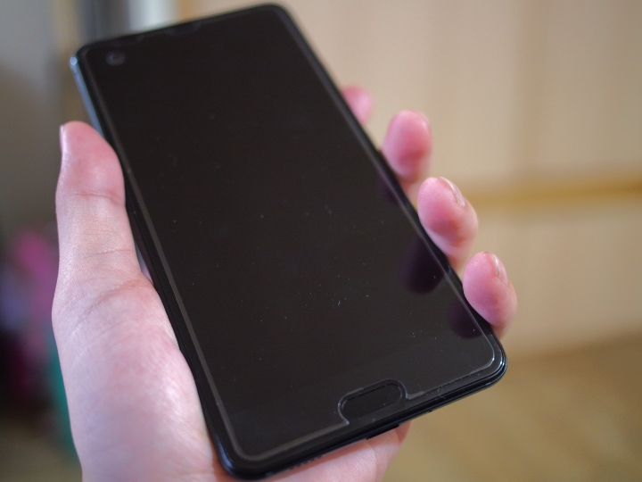 HTC U Ultra 黑色 不專業開箱評測