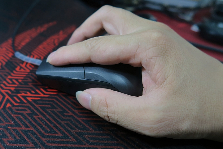 入門好用的ROG Strix Impact使用心得