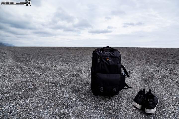 背包客旅行首選包 Lowepro Fastpack BP 250 AW II 飛梭後背包