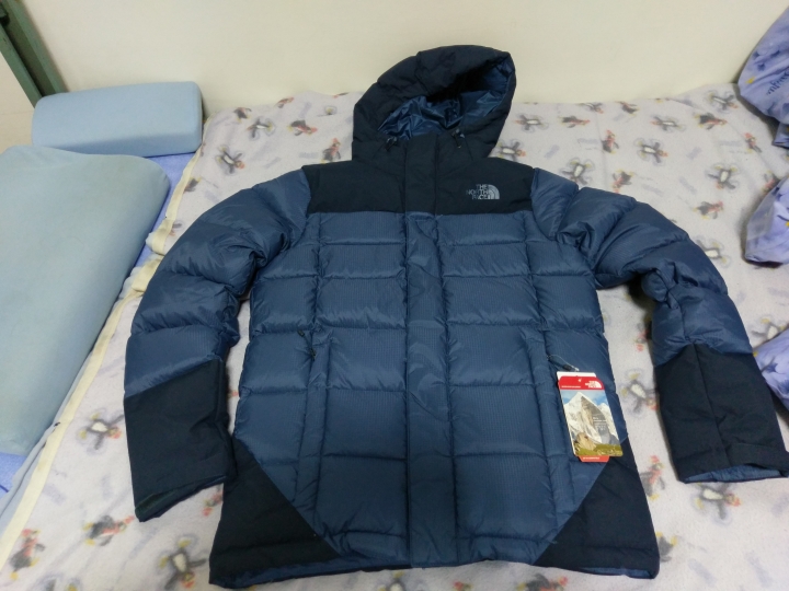 保證真貨~THE NORTH FACE 800FILL 羽絨外套開箱