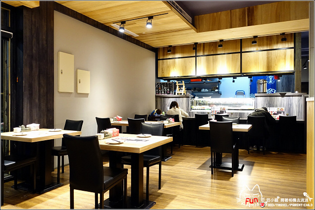 【新竹】魚町丼飯(東大店),CP高平價消費料多食材鮮美又好吃,值得再訪的口袋名單,平日用餐小雀幸天婦羅第二份只要,不點實在對不起自己,錯過你就藍瘦香菇了