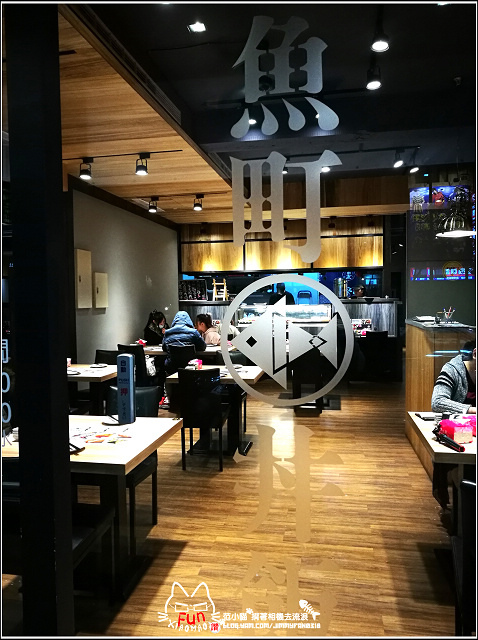 【新竹】魚町丼飯(東大店),CP高平價消費料多食材鮮美又好吃,值得再訪的口袋名單,平日用餐小雀幸天婦羅第二份只要,不點實在對不起自己,錯過你就藍瘦香菇了