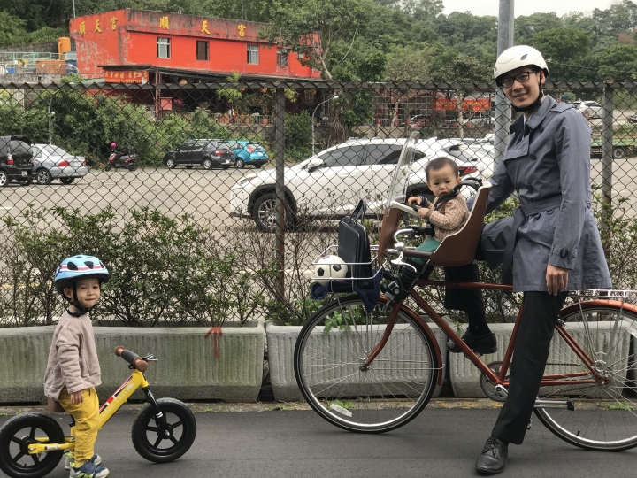 【開箱文】LINUS 美國城市自行車 + Bobike 荷蘭安全座椅