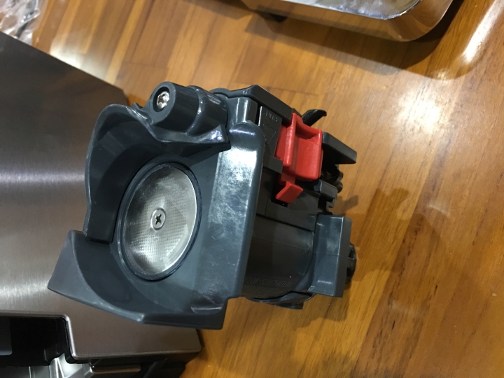 迪朗奇 Delonghi ESAM 6900 開箱