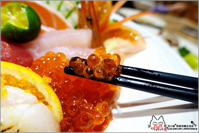 【新竹】魚町丼飯(東大店),CP高平價消費料多食材鮮美又好吃,值得再訪的口袋名單,平日用餐小雀幸天婦羅第二份只要,不點實在對不起自己,錯過你就藍瘦香菇了