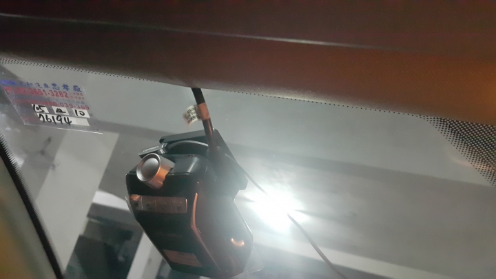 Mondeo MK4+ 怡利 smart HUD2 開箱分享