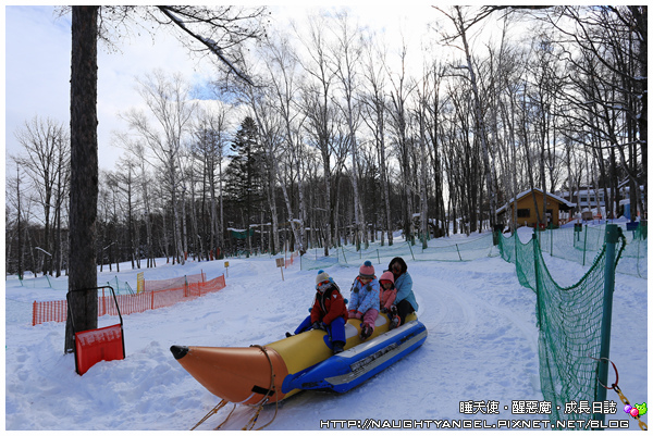 【北海道滑雪樂】富良野滑雪場Family Snow Land、雪上汽艇、香蕉船玩到爽,森林裡尋找小精靈