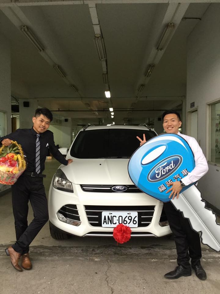遲來半年的開箱 KUGA CG + 窮人的低調升級歷程 文+圖 有點多