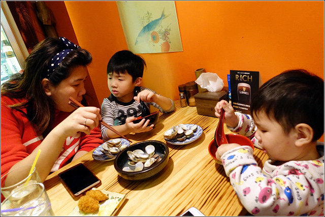 【新竹】深夜食堂,新竹居酒屋宵夜檔,營業到凌晨,新竹車站美食又一發!