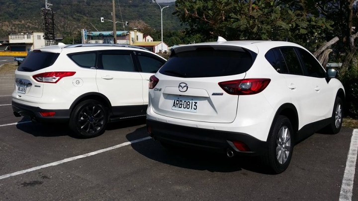 遲來半年的開箱 KUGA CG + 窮人的低調升級歷程 文+圖 有點多