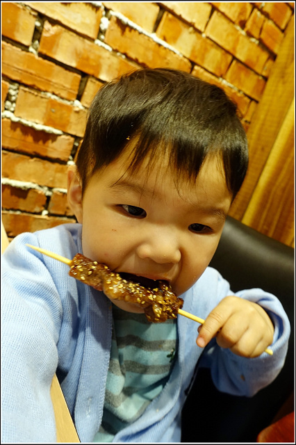 【新竹】魚町丼飯(東大店),CP高平價消費料多食材鮮美又好吃,值得再訪的口袋名單,平日用餐小雀幸天婦羅第二份只要,不點實在對不起自己,錯過你就藍瘦香菇了
